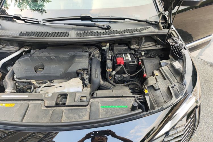 Used Peugeot 5008 2021 400THP 7-Seater Flagship GT Edition Engine Bay Left