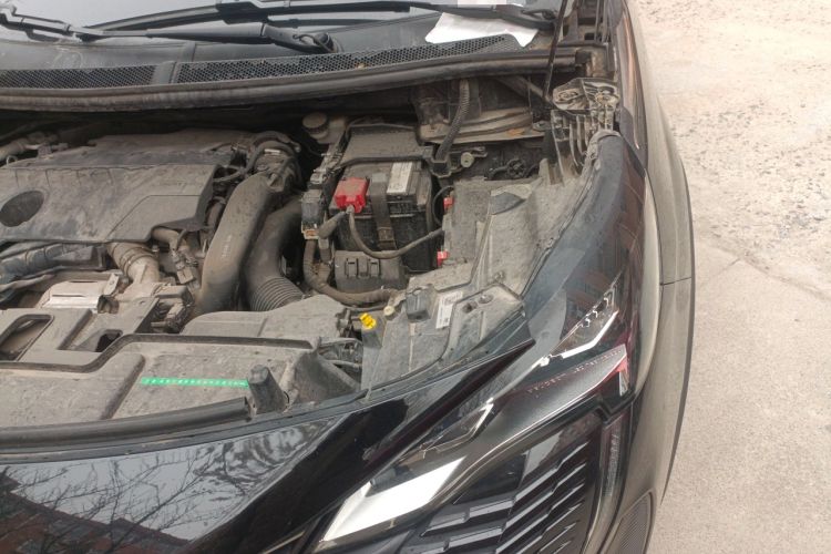 Used Peugeot 5008 2021 360THP 5-Seater Strength Edition Engine Bay Left