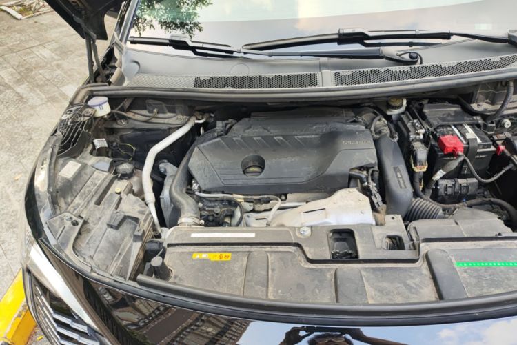 Used Peugeot 5008 2021 400THP 7-Seater Flagship GT Edition Engine Bay Right