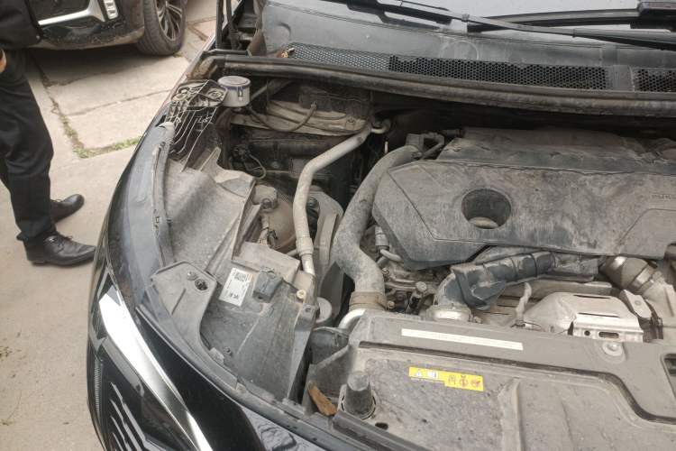 Used Peugeot 5008 2021 360THP 5-Seater Strength Edition Engine Bay Right