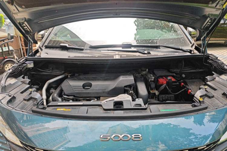 Used Peugeot 5008 2021 400THP 7-Seater Flagship GT Edition Engine Bay