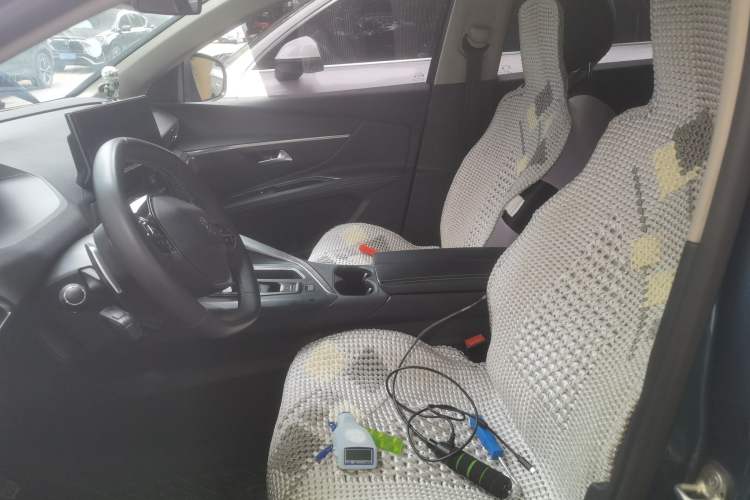 Used Peugeot 5008 2021 400THP 7-Seater Powerful Edition Left Front Seat