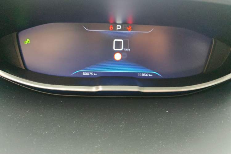 Used Peugeot 5008 2021 400THP 7-Seater Flagship GT Edition Odometer Close Up