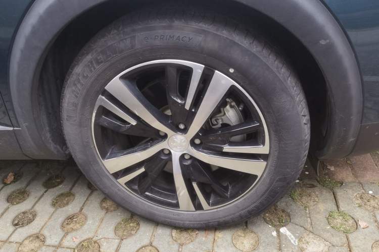 Used Peugeot 5008 2021 400THP 7-Seater Powerful Edition Right Front Wheel Hub