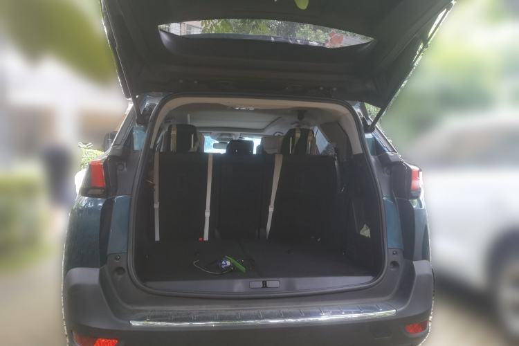Used Peugeot 5008 2021 400THP 7-Seater Powerful Edition Trunk