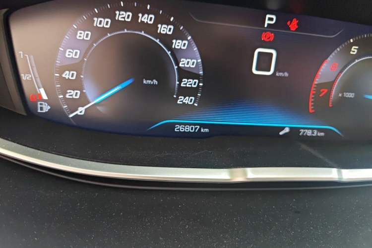 Used Peugeot 5008 2021 400THP 7-Seater Powerful Edition Odometer Close Up