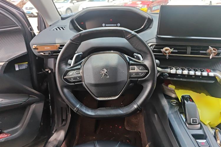 Used Peugeot 5008 2021 400THP 7-Seater Powerful Edition Steering Wheel