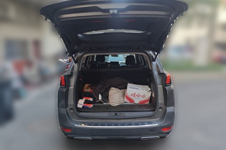 Used Peugeot 5008 2021 360THP 7-Seater Power Edition Trunk