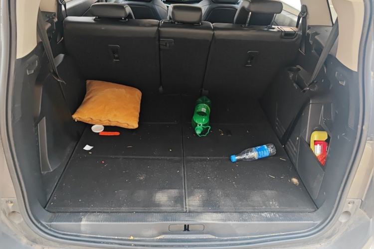 Used Peugeot 5008 2021 400THP 7-Seater Powerful Edition Trunk