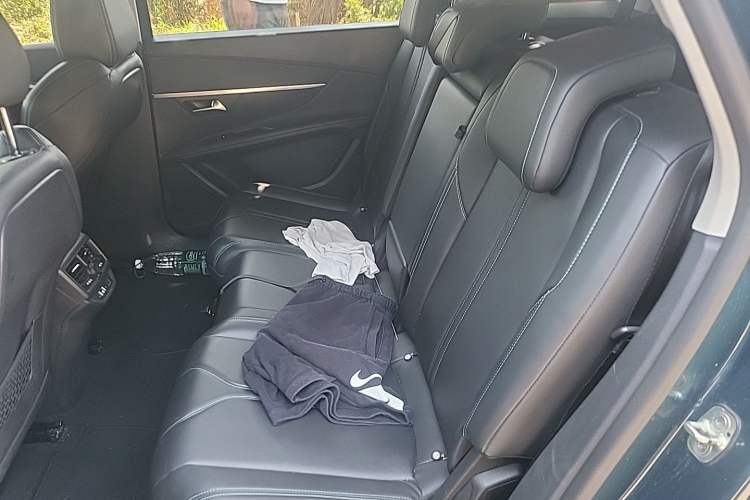 Used Peugeot 5008 2021 400THP 7-Seater Powerful Edition Left Rear Seat