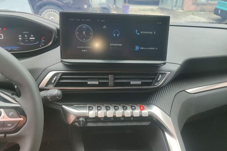 Used Peugeot 5008 2021 400THP 7-Seater Powerful Edition Audio And AC Panel