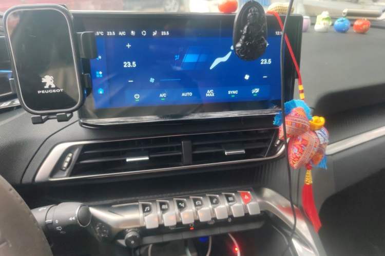 Used Peugeot 5008 2021 360THP 5-Seater Strength Edition Audio And AC Panel