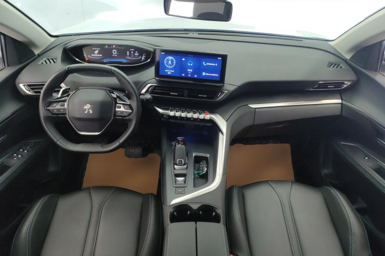 Used Peugeot 5008 2021 360THP 5-Seater Strength Edition Center Console