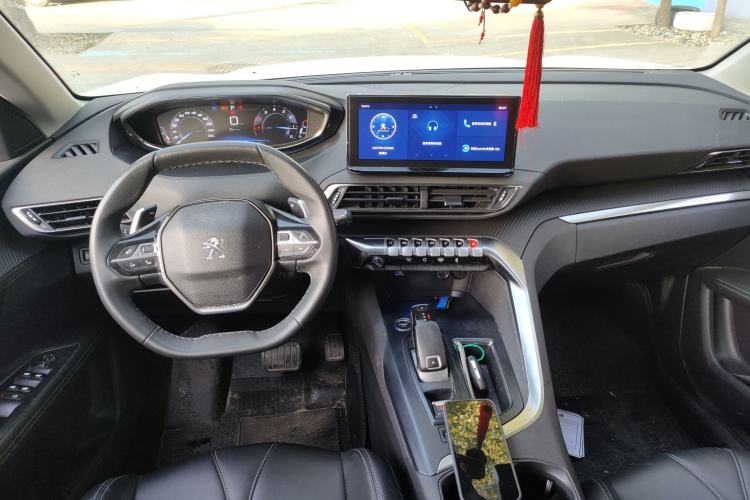 Used Peugeot 5008 2021 400THP 5-Seater Power Edition Center Console