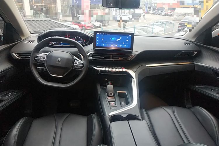 Used Peugeot 5008 2021 360THP 5-Seater Strength Edition Center Console