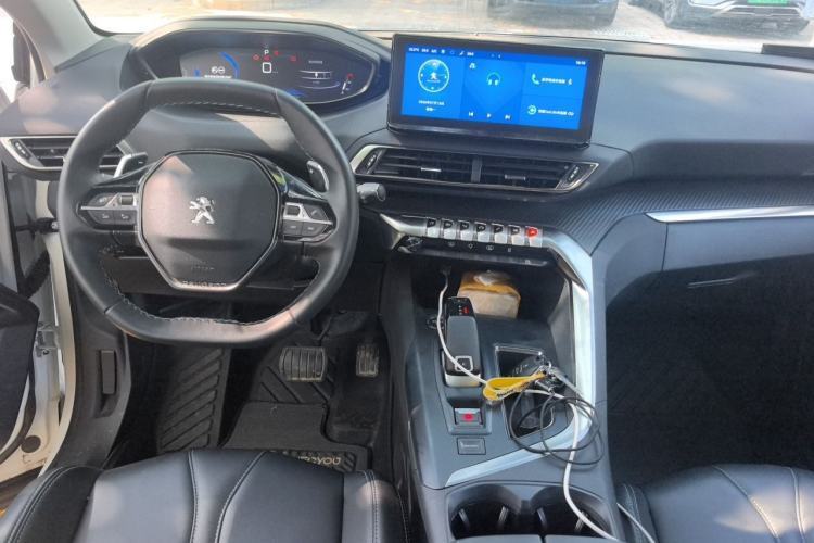 Used Peugeot 5008 2021 360THP 5-Seater Strength Edition Center Console