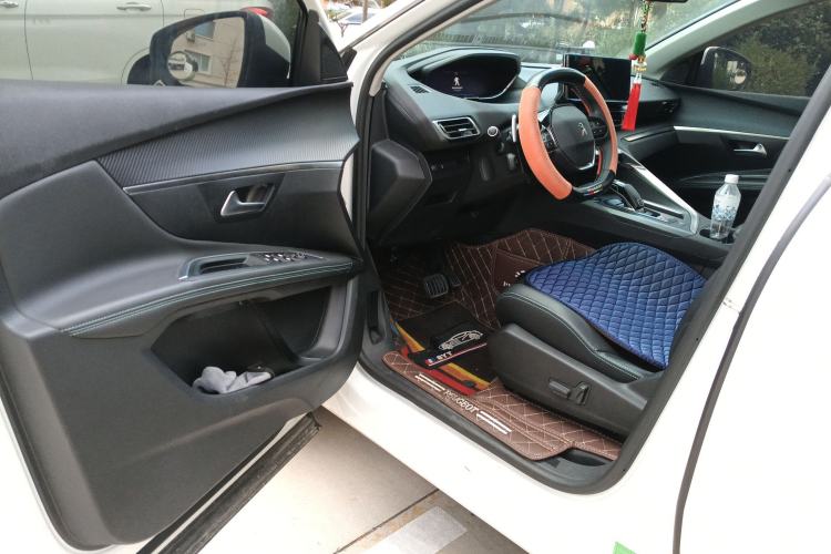 Used Peugeot 5008 2021 360THP 5-Seater Strength Edition Driver Seat