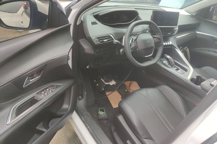 Used Peugeot 5008 2021 400THP 7-Seater Powerful Edition Driver Seat