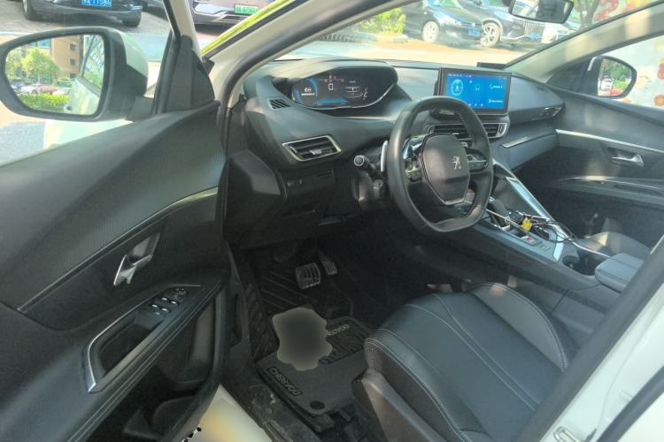 Used Peugeot 5008 2021 360THP 5-Seater Strength Edition Driver Seat