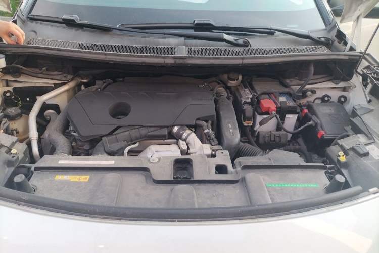 Used Peugeot 5008 2021 360THP 5-Seater Strength Edition Engine Bay