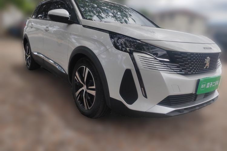 Used Peugeot 5008 2021 360THP 5-Seater Strength Edition Front Right 45 Deg