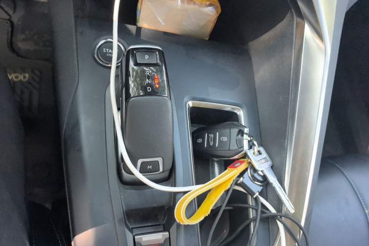Used Peugeot 5008 2021 360THP 5-Seater Strength Edition Gear Lever