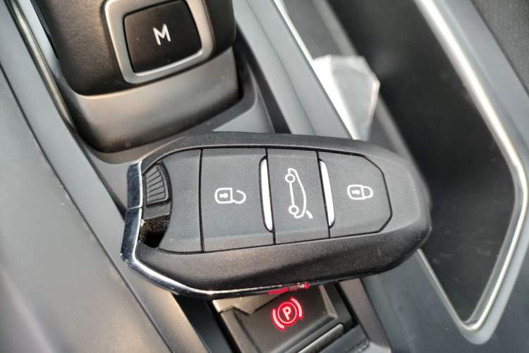 Used Peugeot 5008 2021 360THP 5-Seater Strength Edition Interior 1