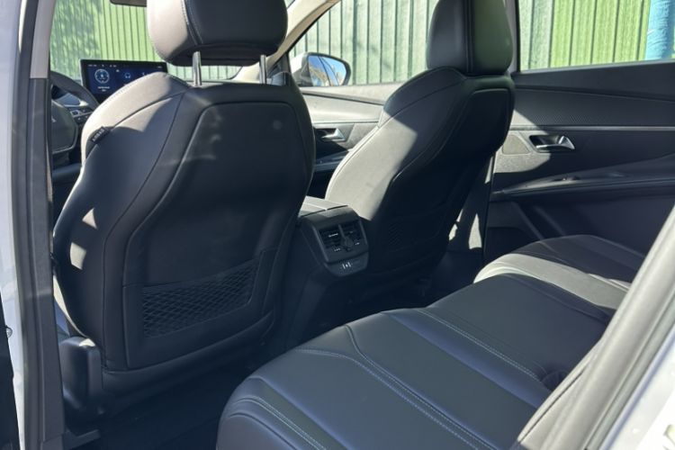 Used Peugeot 5008 2021 400THP 7-Seater Powerful Edition Interior 3