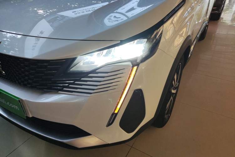 Used Peugeot 5008 2021 400THP 7-Seater Luxury Edition Left Front Headlight