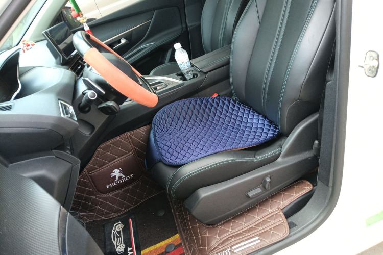 Used Peugeot 5008 2021 360THP 5-Seater Strength Edition Left Front Seat