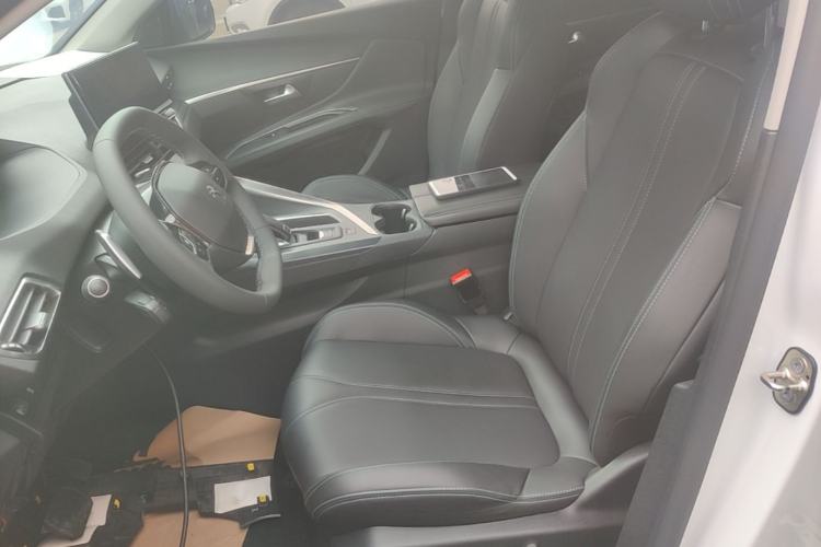 Used Peugeot 5008 2021 400THP 7-Seater Powerful Edition Left Front Seat