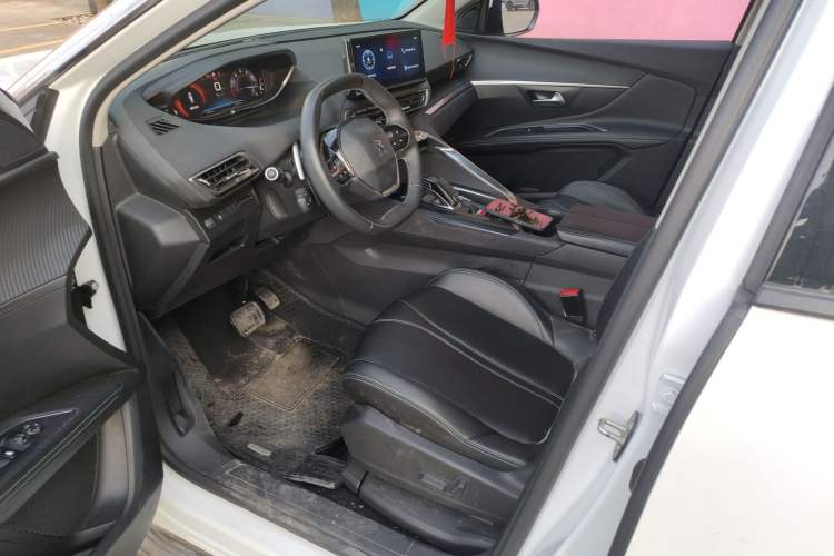 Used Peugeot 5008 2021 400THP 5-Seater Power Edition Left Front Seat