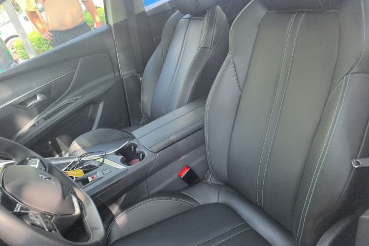 Used Peugeot 5008 2021 360THP 5-Seater Strength Edition Left Front Seat