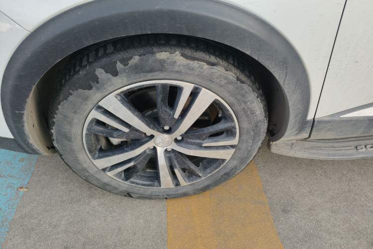 Used Peugeot 5008 2021 400THP 5-Seater Power Edition Left Front Wheel Hub