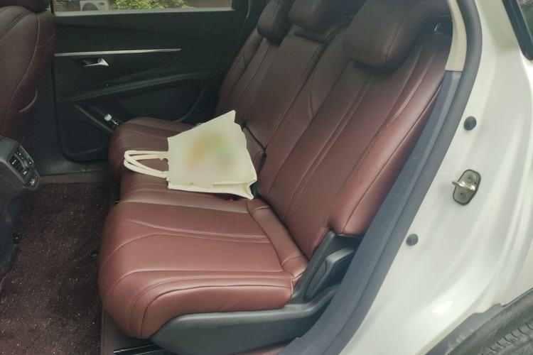 Used Peugeot 5008 2021 360THP 5-Seater Strength Edition Left Rear Seat