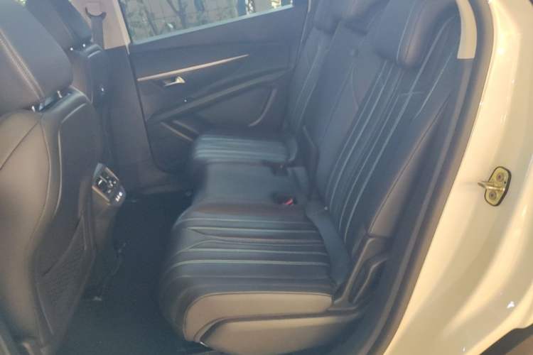 Used Peugeot 5008 2021 400THP 7-Seater Luxury Edition Left Rear Seat