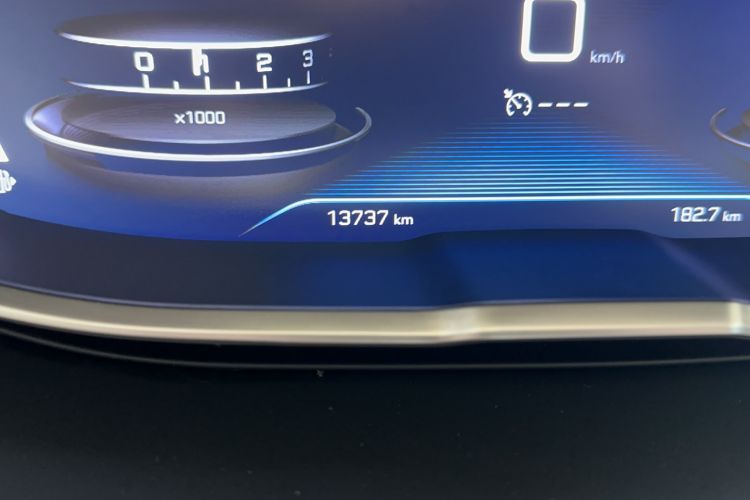 Used Peugeot 5008 2021 400THP 5-Seater Power Edition Odometer Close Up