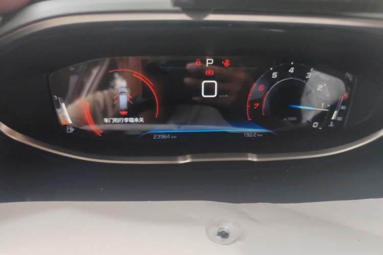 Used Peugeot 5008 2021 360THP 5-Seater Strength Edition Odometer Close Up