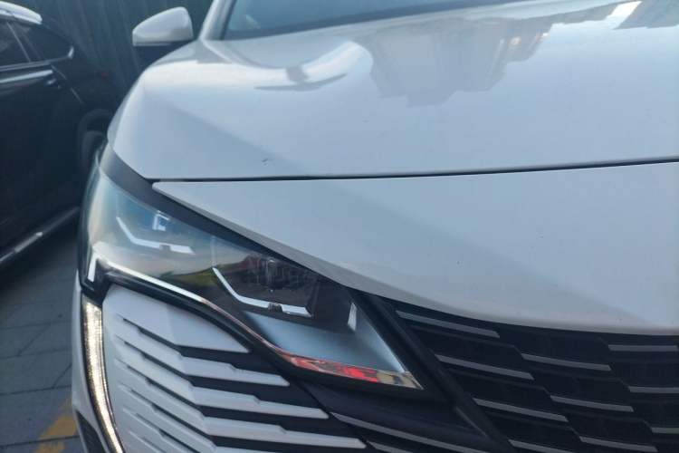 Used Peugeot 5008 2021 360THP 5-Seater Strength Edition Right Front Headlight