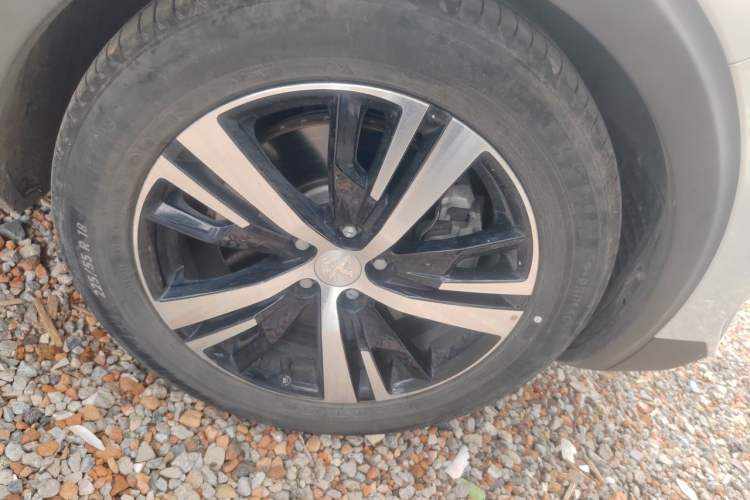 Used Peugeot 5008 2021 360THP 5-Seater Strength Edition Right Front Wheel Hub