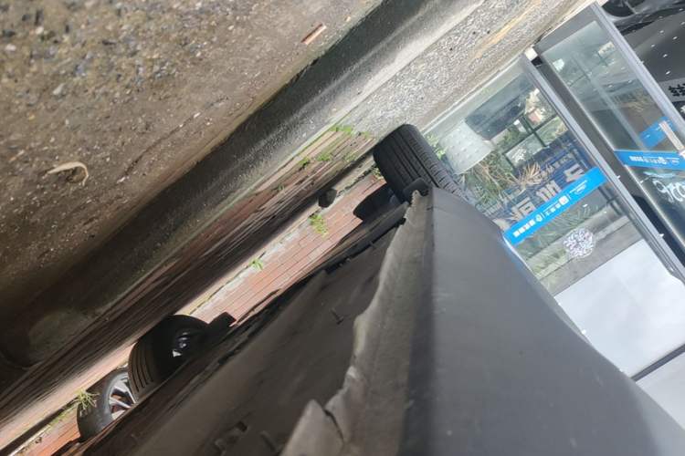 Used Peugeot 5008 2021 400THP 7-Seater Powerful Edition Right Side Sill