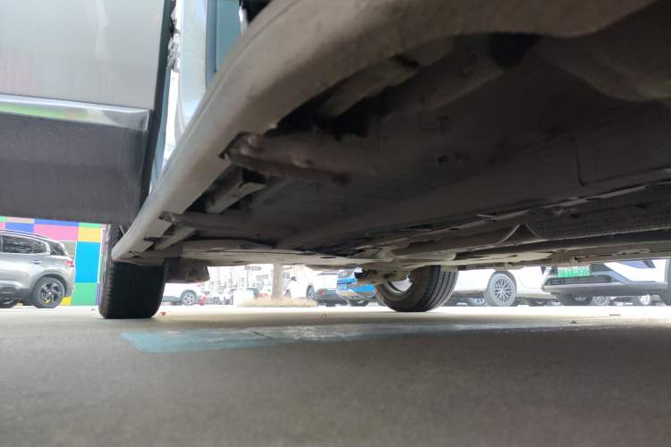 Used Peugeot 5008 2021 400THP 5-Seater Power Edition Right Side Sill