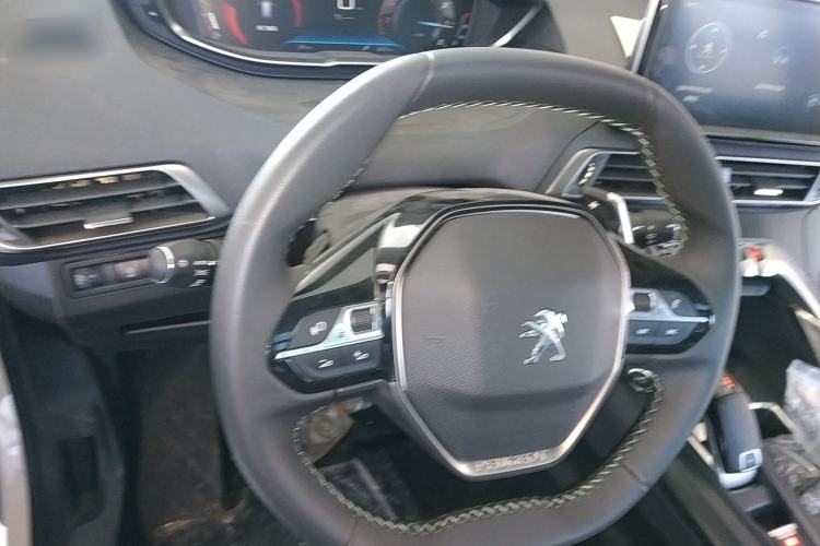 Used Peugeot 5008 2021 360THP 5-Seater Strength Edition Steering Wheel