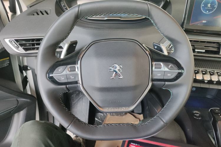 Used Peugeot 5008 2021 360THP 5-Seater Strength Edition Steering Wheel