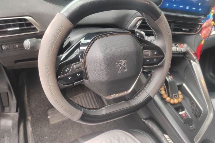Used Peugeot 5008 2021 360THP 5-Seater Strength Edition Steering Wheel