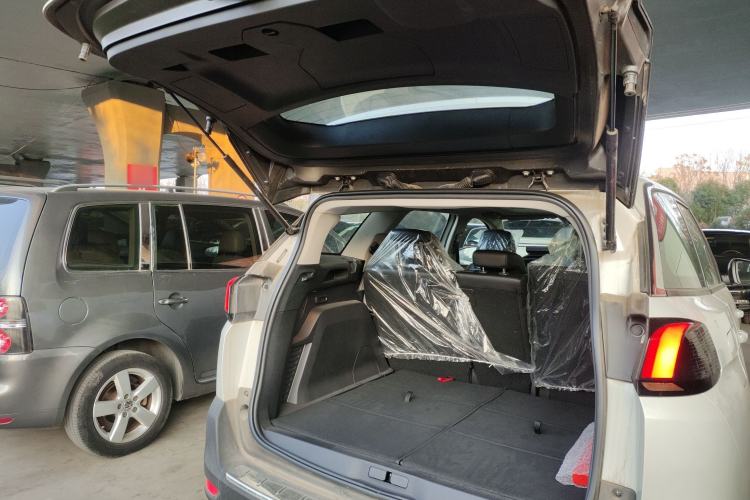 Used Peugeot 5008 2021 360THP 5-Seater Strength Edition Trunk