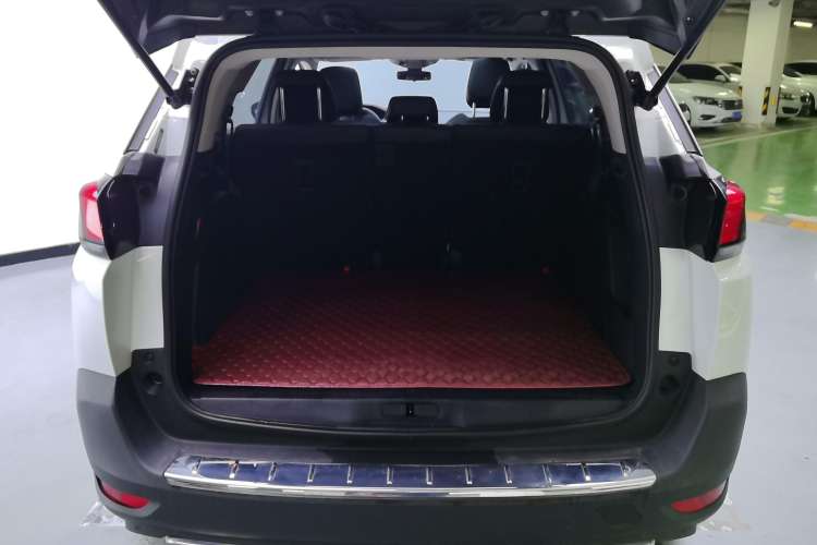 Used Peugeot 5008 2021 360THP 5-Seater Strength Edition Trunk