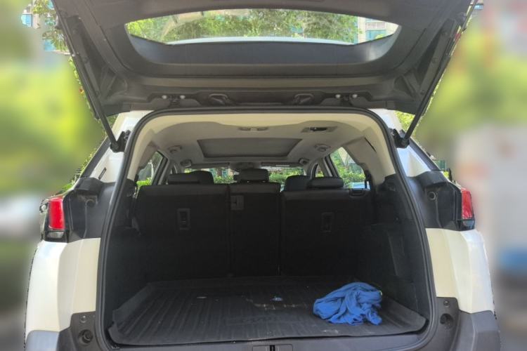 Used Peugeot 5008 2021 360THP 5-Seater Strength Edition Trunk