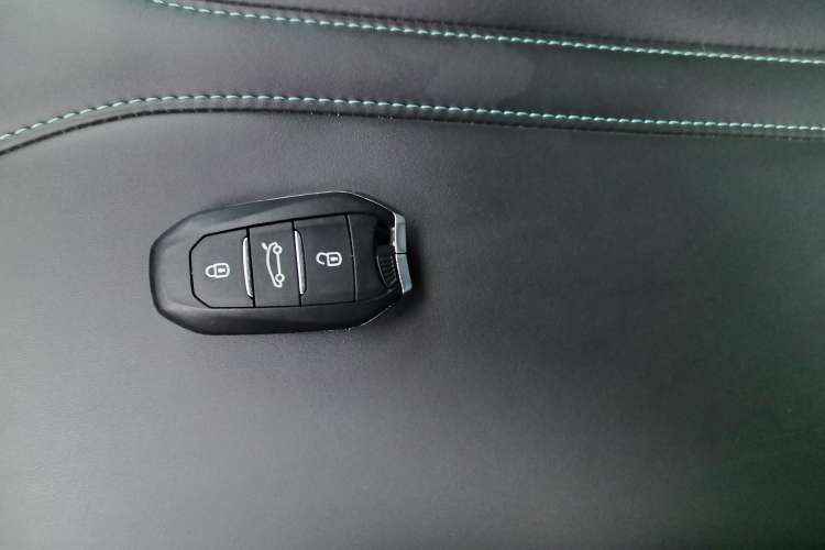 Used Peugeot 5008 2021 360THP 5-Seater Strength Edition Vehicle Key