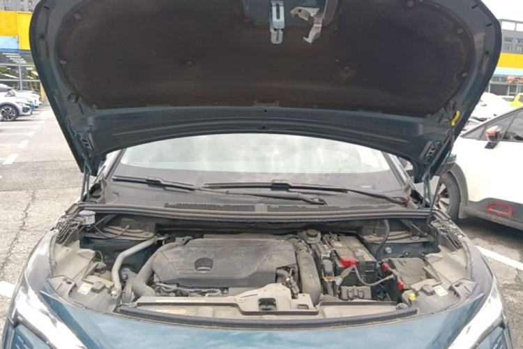 Used Peugeot 5008 2023 400THP Passionate Full-Seat Edition 7 Seats Engine Bay